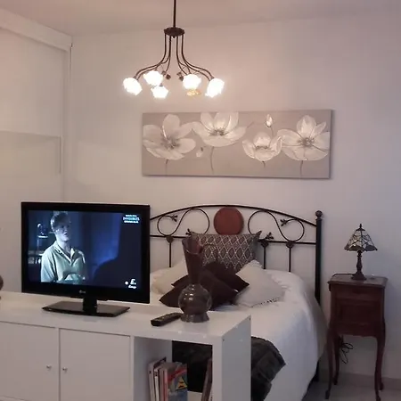 Studio Av. De A Coruna Apartamento *